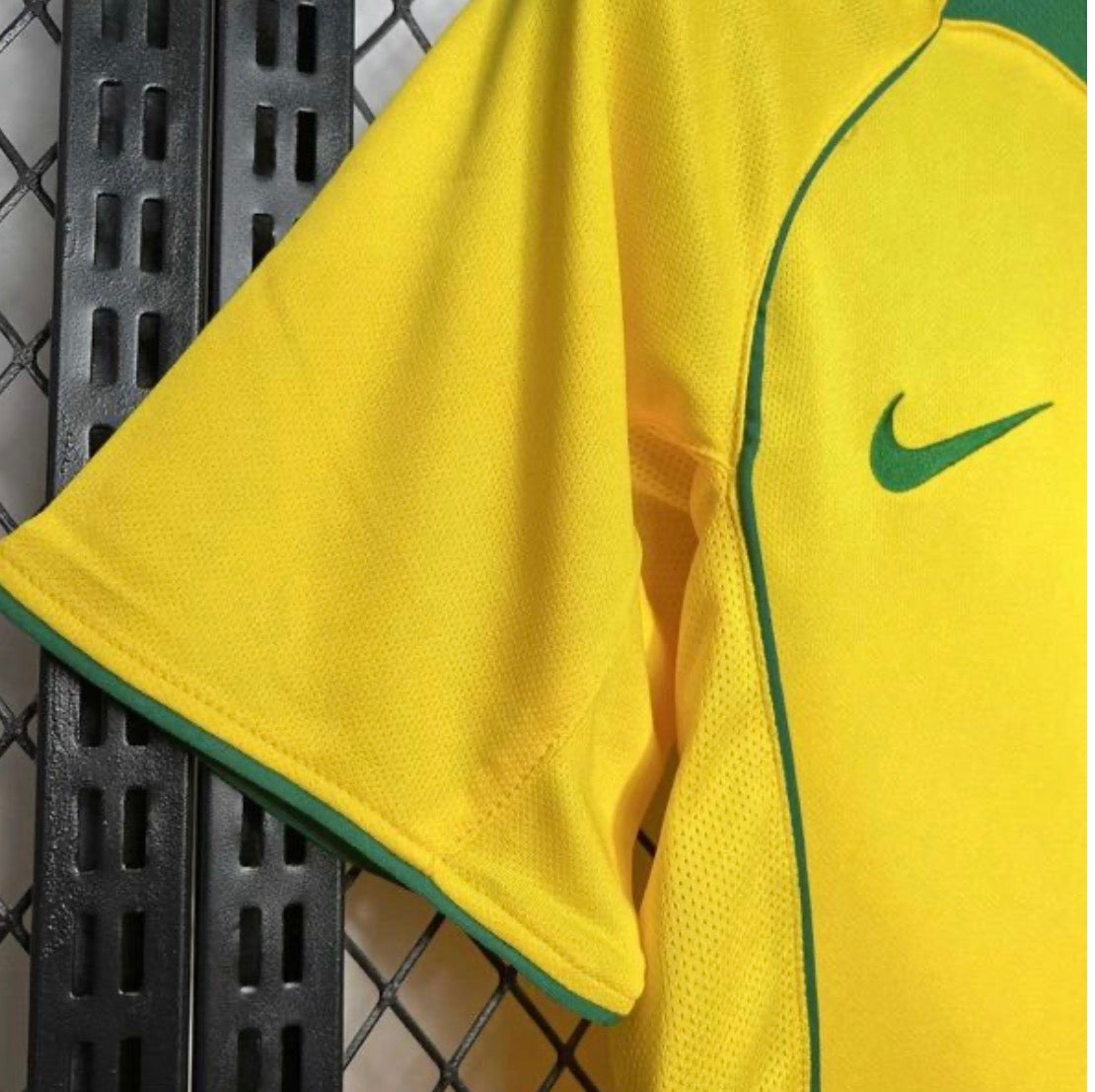 Retro Brazil National 2004 Home